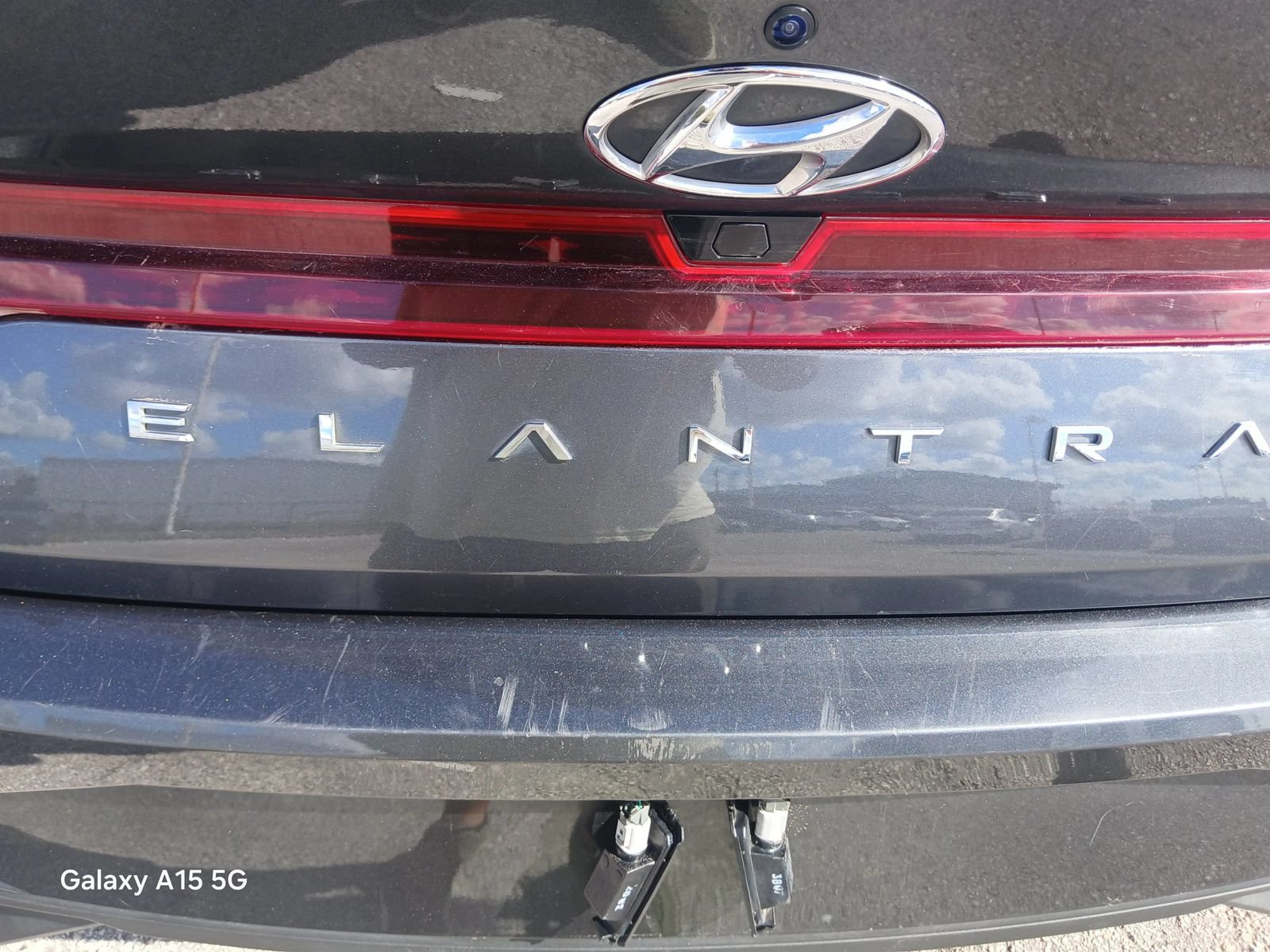 Used 2023 Hyundai Elantra SEL FWD image 25