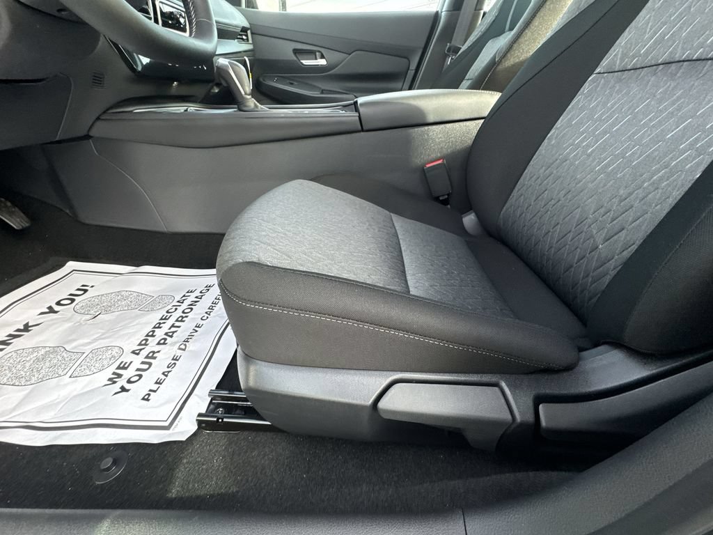New 2026 Nissan Sentra SV w/ SV Convenience Package FWD image 12