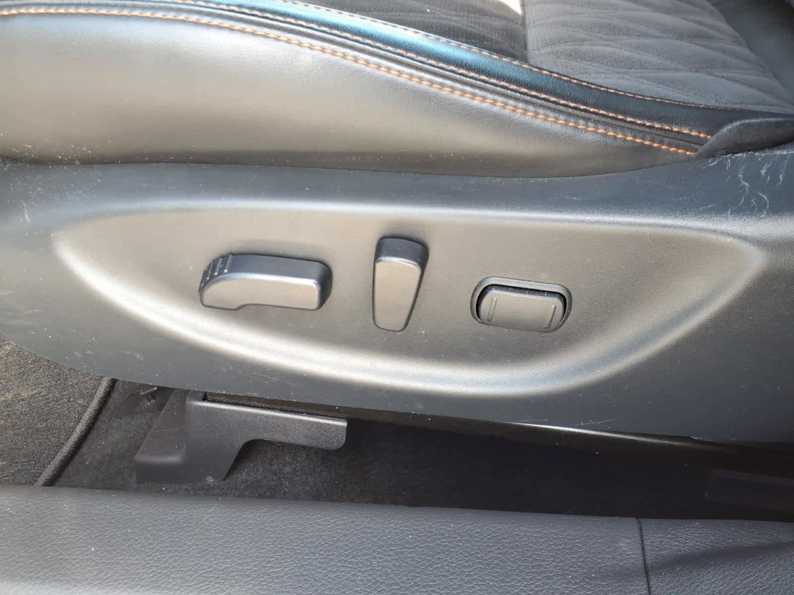 Certified 2021 Nissan Maxima SR w/ Sport Mat Group FWD image 17