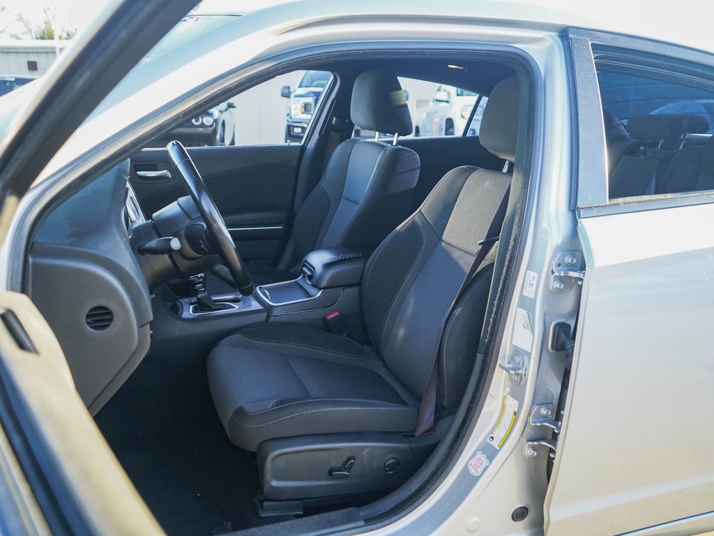 Used 2022 Dodge Charger SXT image 7