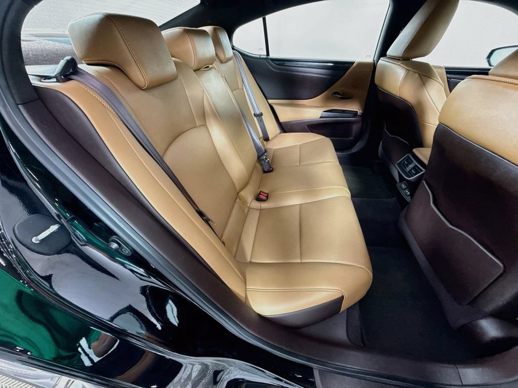 Certified 2020 Lexus ES 350 F Sport w/ Accessory Package 2 FWD image 28