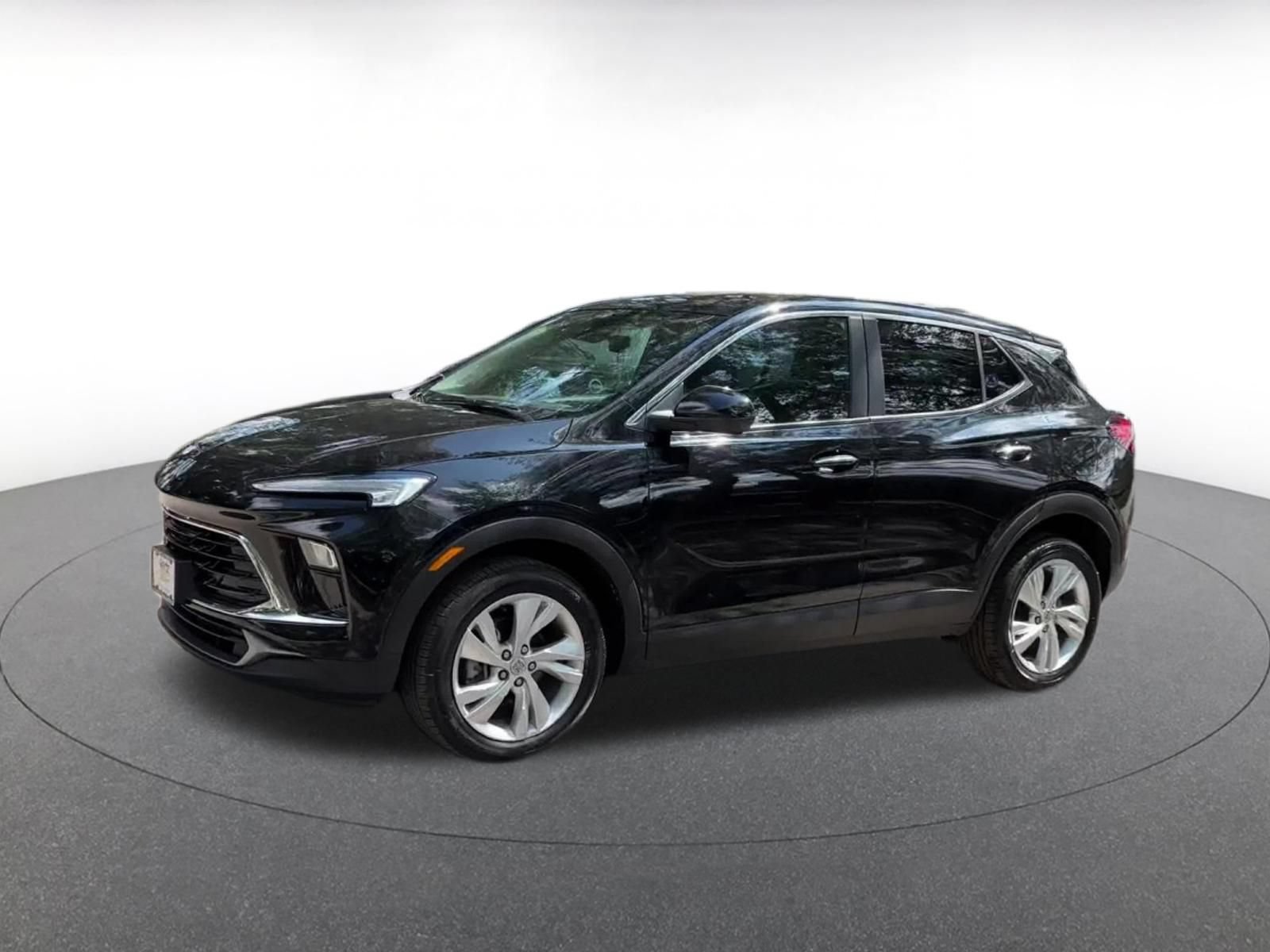 Used 2025 Buick Encore GX Preferred AWD/4WD image 8