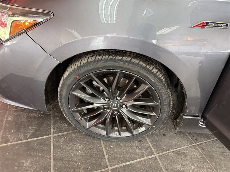 Used 2020 Acura ILX image 33