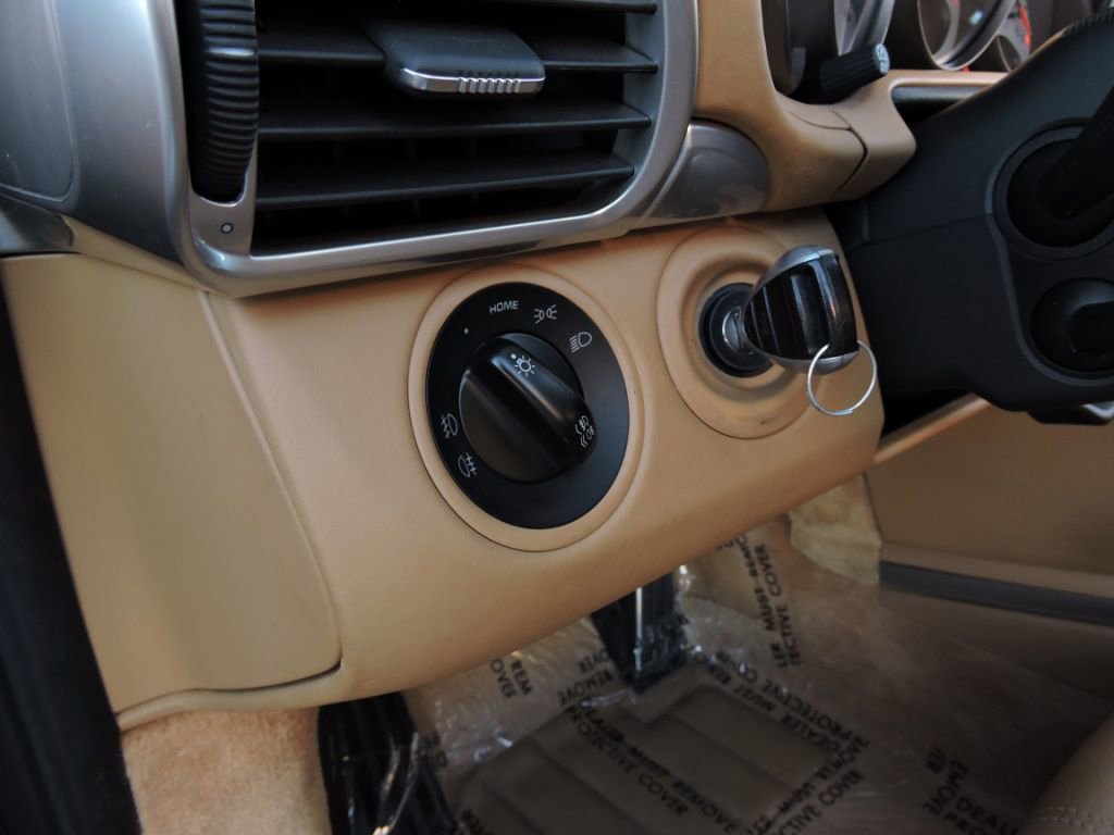 Used 2006 Porsche 911 Carrera 4S image 62