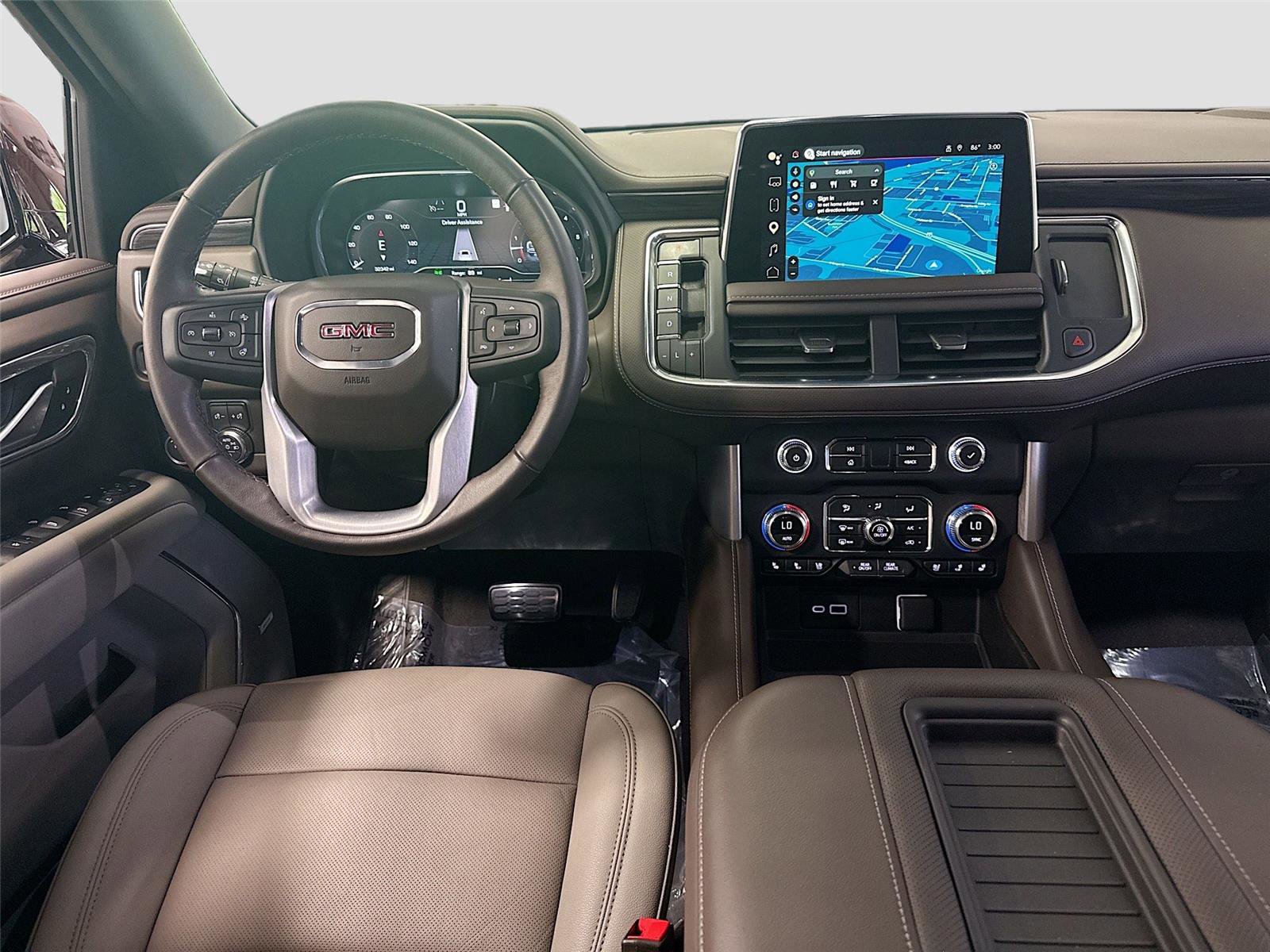 Used 2022 GMC Yukon SLT w/ SLT Luxury Package AWD/4WD image 24