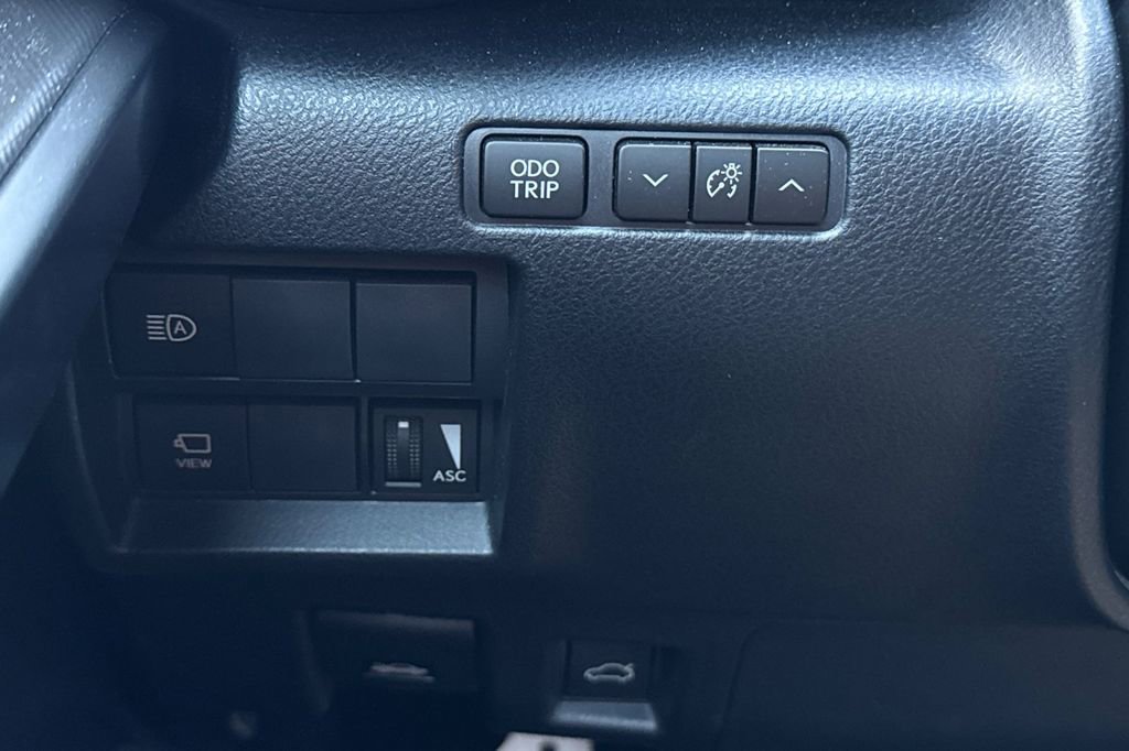 Used 2025 Lexus IS 350 F Sport w/ Navigation Package RWD image 30