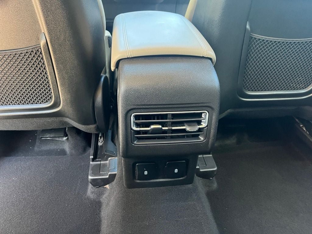 Certified 2025 Lincoln Corsair Reserve FWD image 16