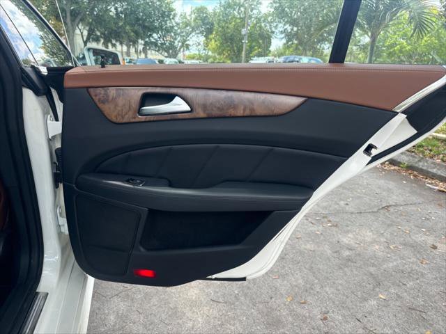 Used 2017 Mercedes-Benz CLS 550 4MATIC image 23