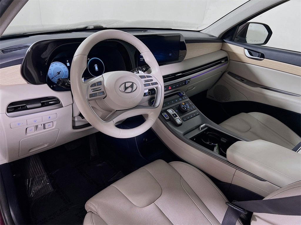 Used 2024 Hyundai Palisade Limited image 10