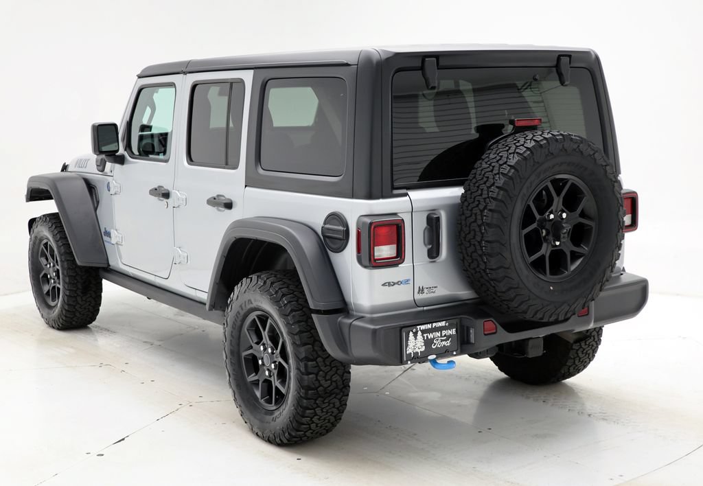 Used 2024 Jeep Wrangler Unlimited AWD/4WD image 7