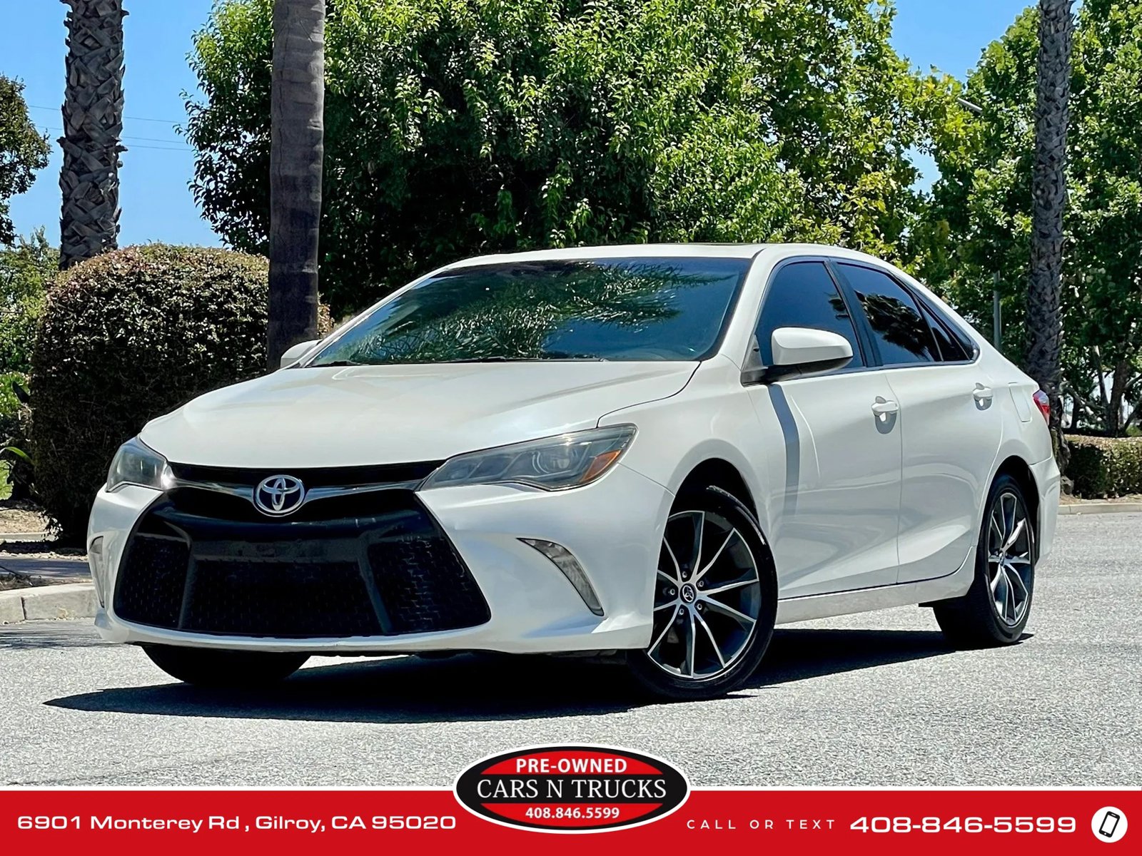 Used 2017 Toyota Camry XSE FWD image 24