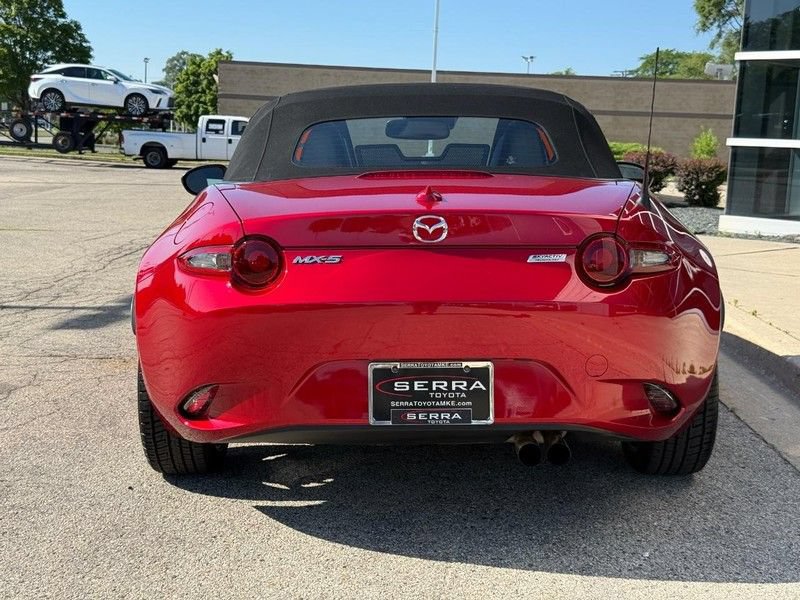 Used 2016 MAZDA MX-5 Miata Grand Touring RWD image 4