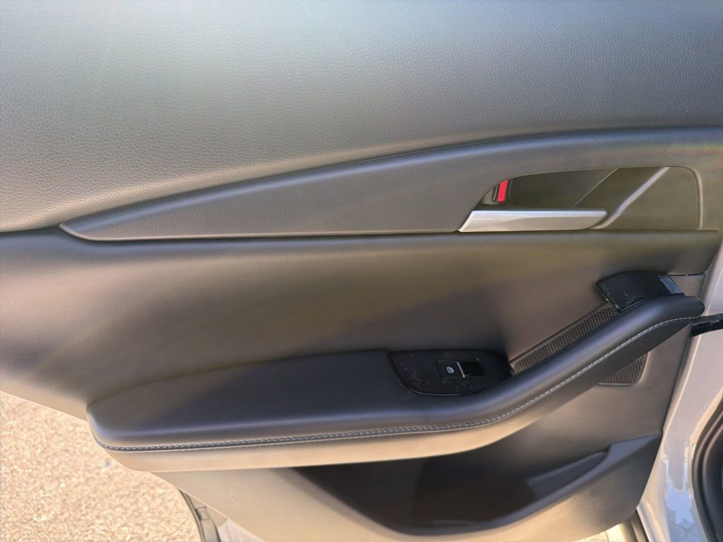 Certified 2025 MAZDA CX-30 AWD 2.5 S w/ Select Sport Pkg image 13