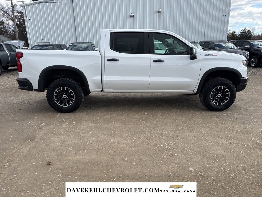 Used 2025 Chevrolet Silverado 1500 ZR2 w/ Technology Package image 6