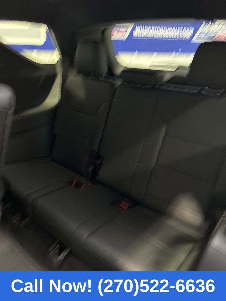 Used 2026 Chevrolet Traverse LT image 32