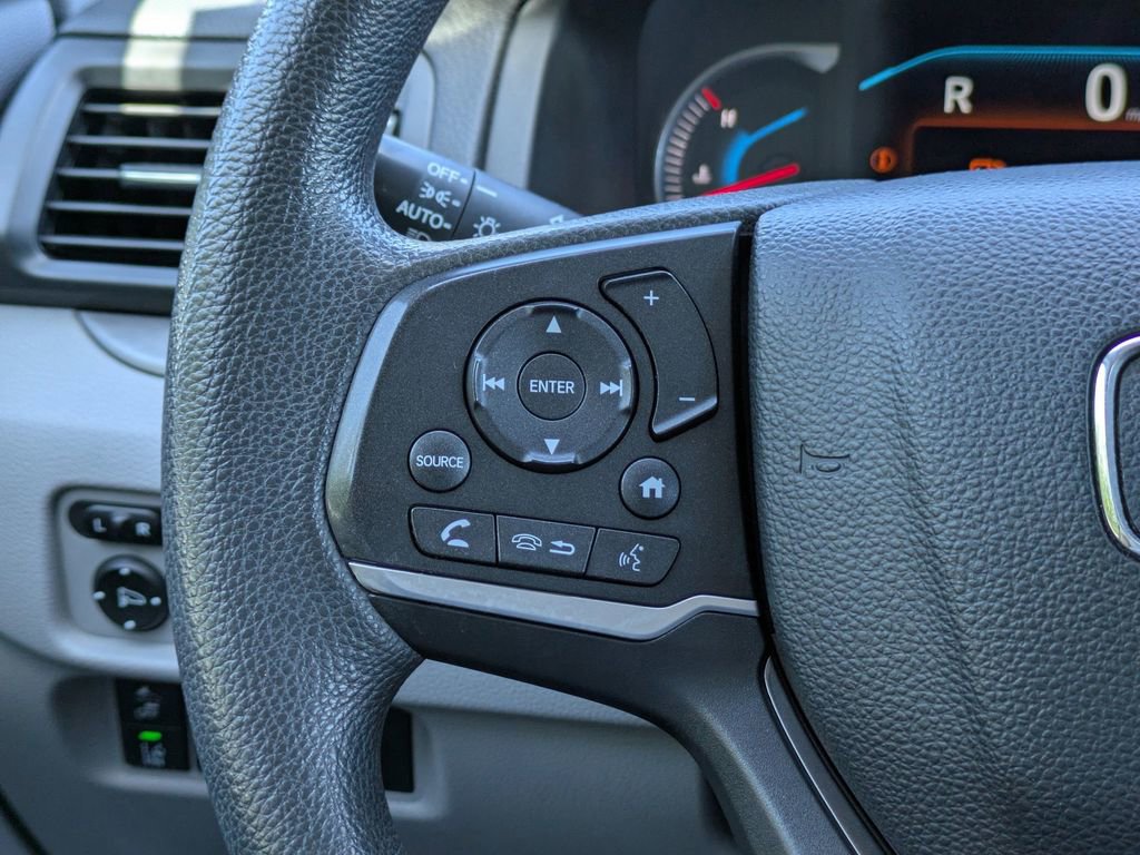 Used 2020 Honda Pilot LX image 23