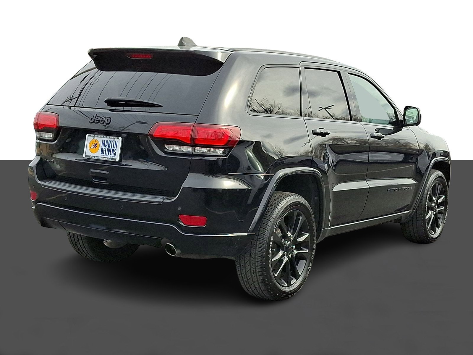 Used 2020 Jeep Grand Cherokee Altitude image 7