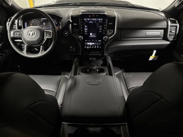 New 2026 RAM 2500 Laramie AWD/4WD image 10
