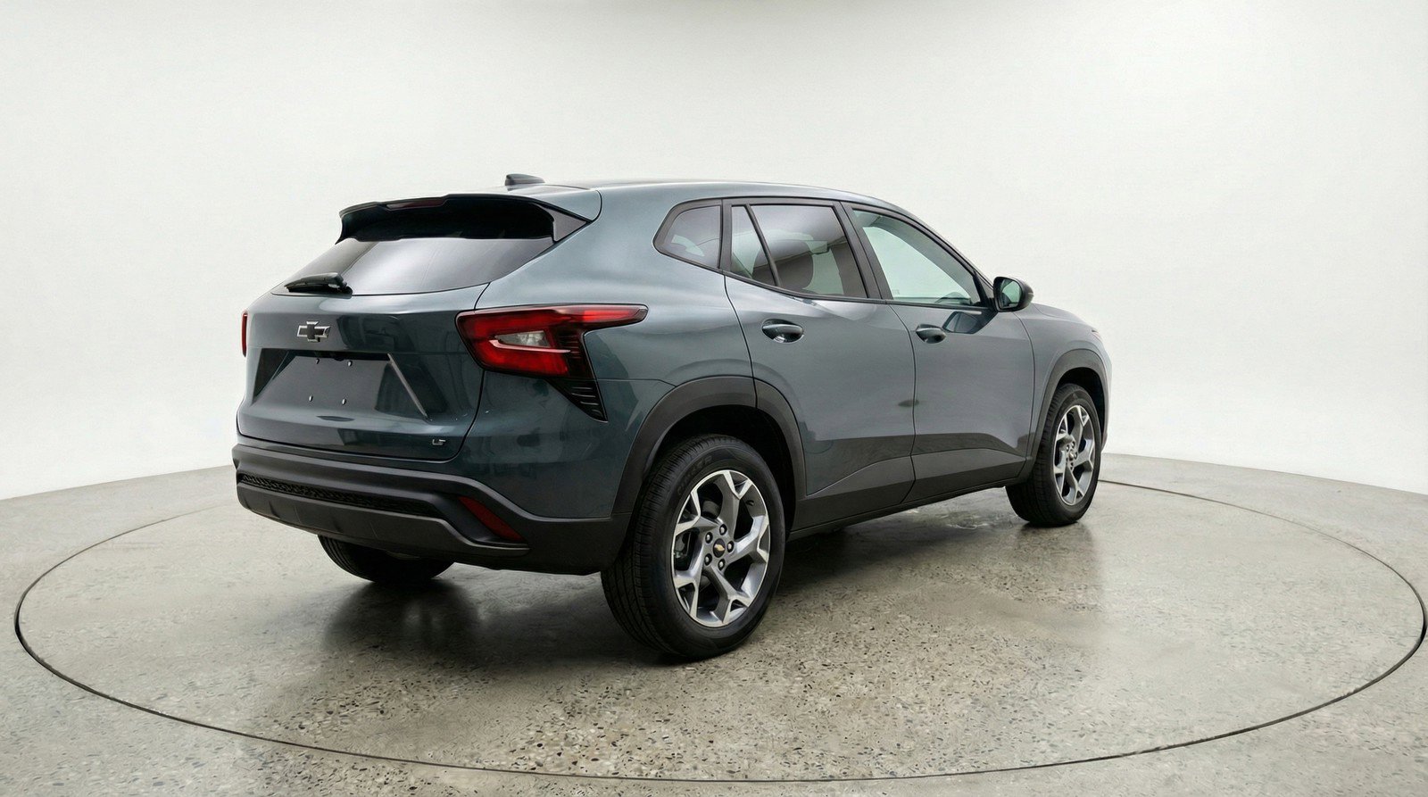Used 2025 Chevrolet Trax LT image 9