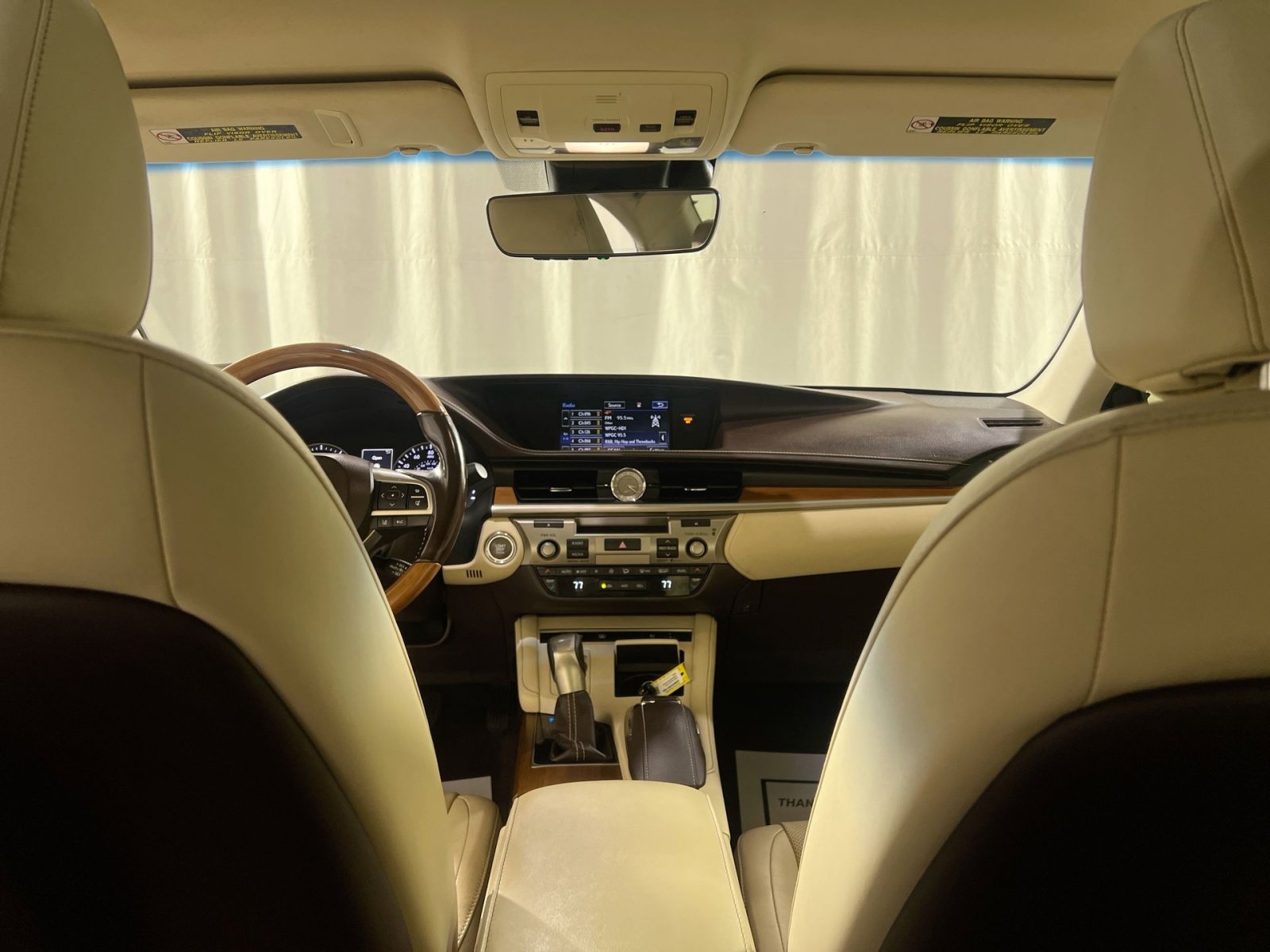 Used 2016 Lexus ES 350 w/ Luxury Package w/Wood Trim image 17