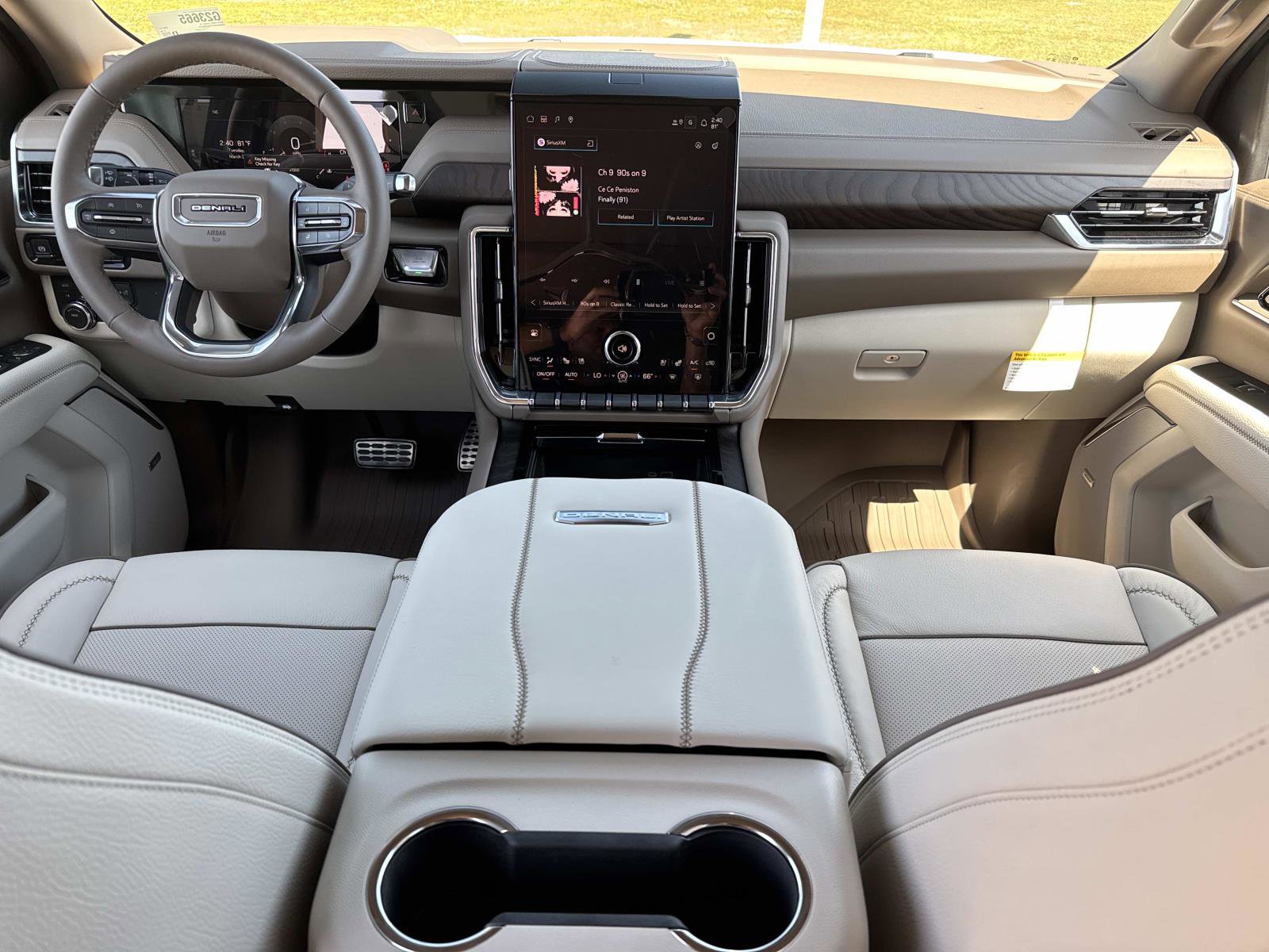New 2026 GMC Yukon XL Denali w/ Sun & Power Step Package image 18