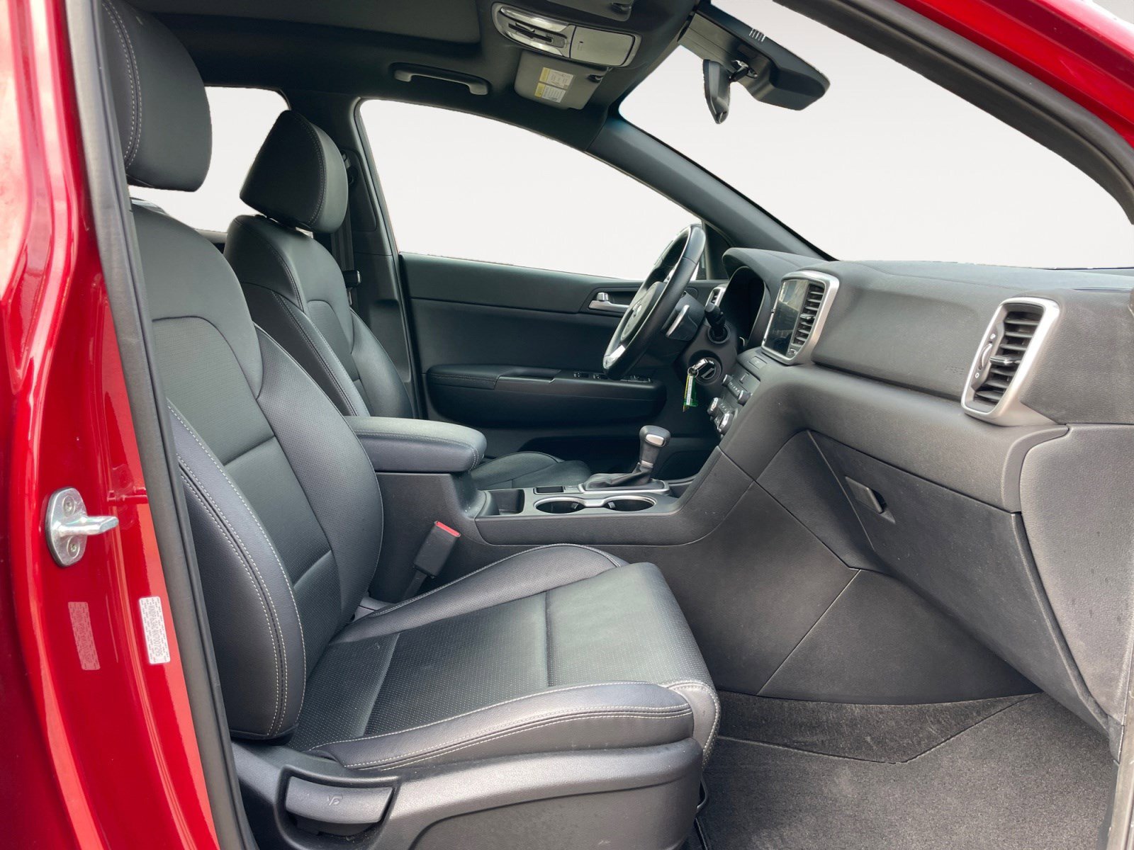 Used 2022 Kia Sportage Nightfall Edition image 15