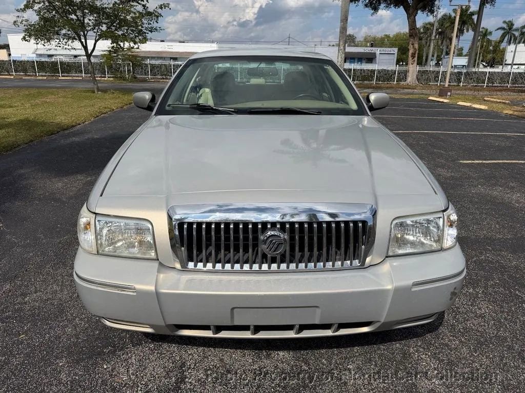 Used 2010 Mercury Grand Marquis LS image 5