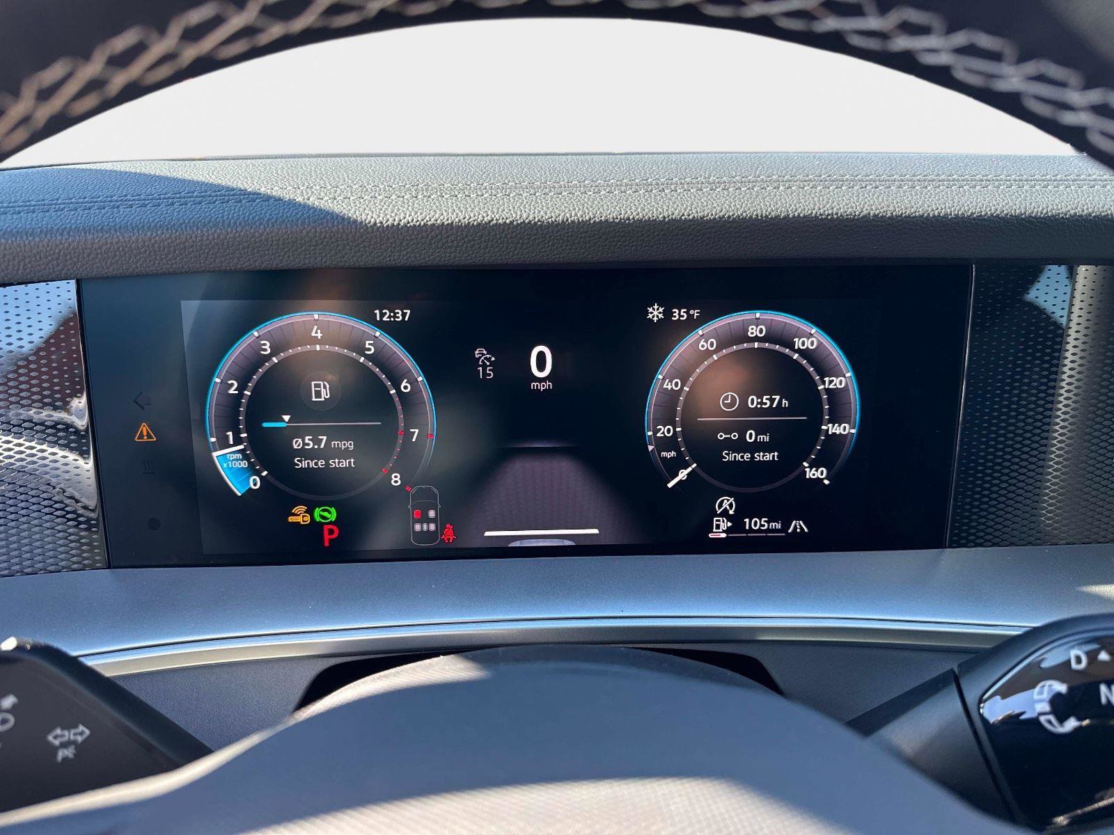 New 2026 Volkswagen Tiguan SE image 28