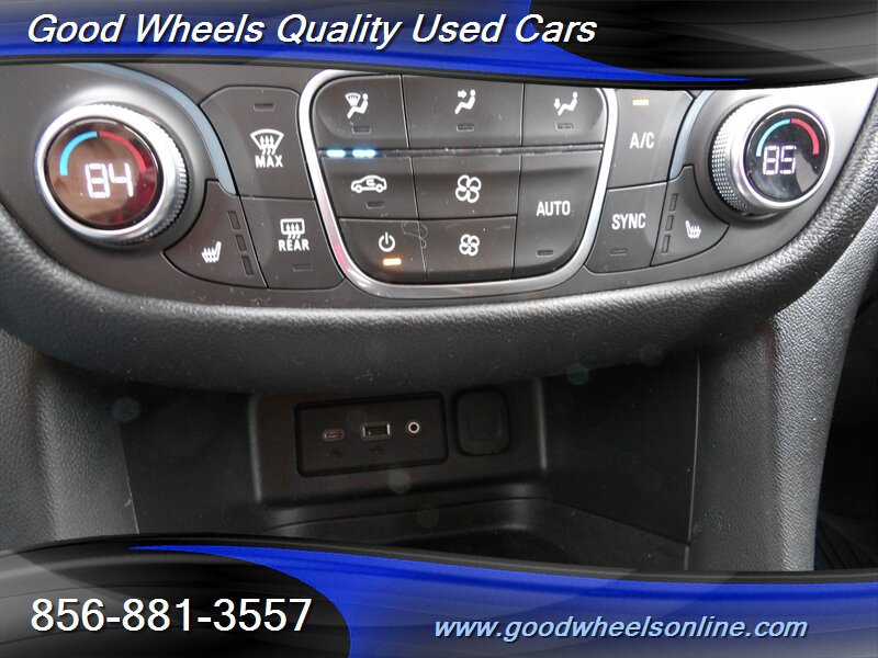 Used 2019 Chevrolet Equinox LT FWD image 20