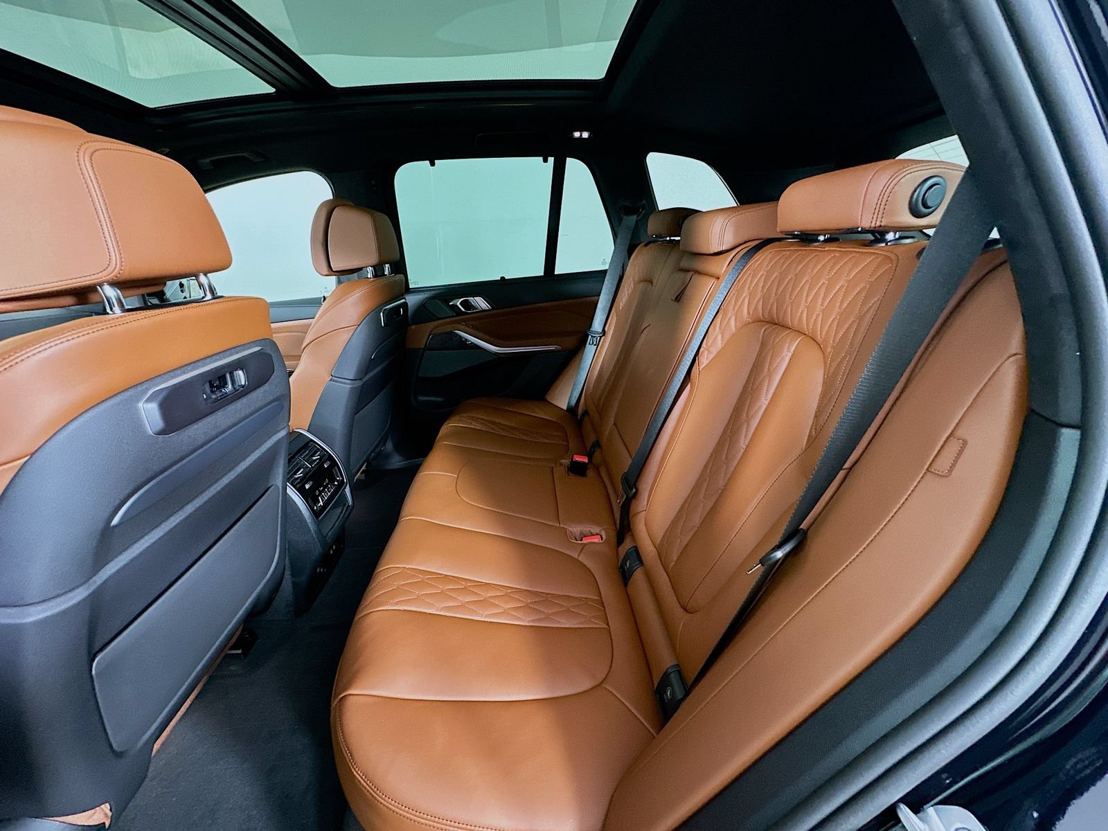 New 2026 BMW X5 M60i AWD/4WD image 37
