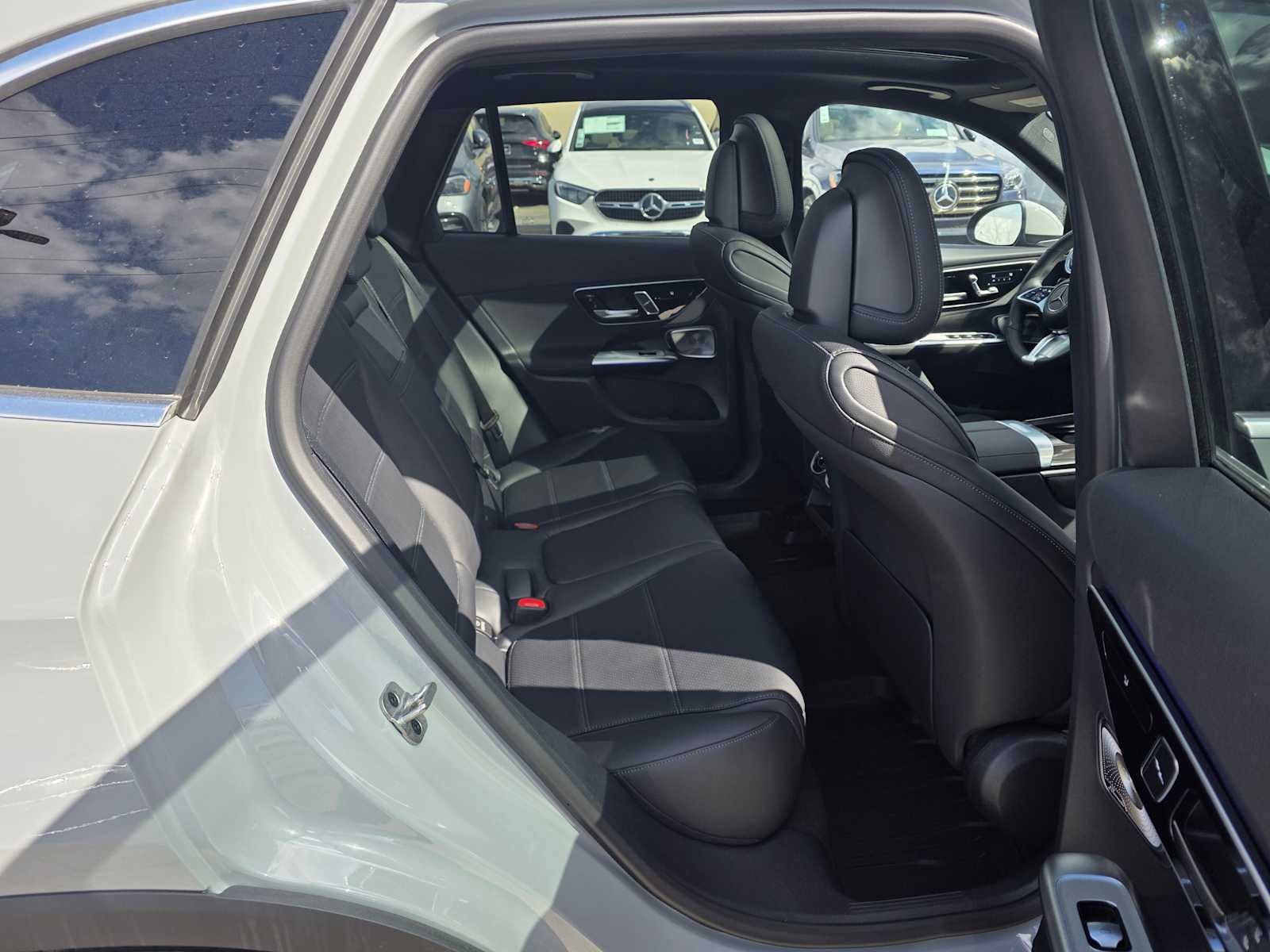New 2026 Mercedes-Benz GLC 300 4MATIC image 12