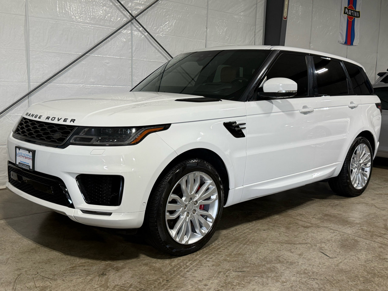 Used 2018 Land Rover Range Rover Sport Supercharged image 3