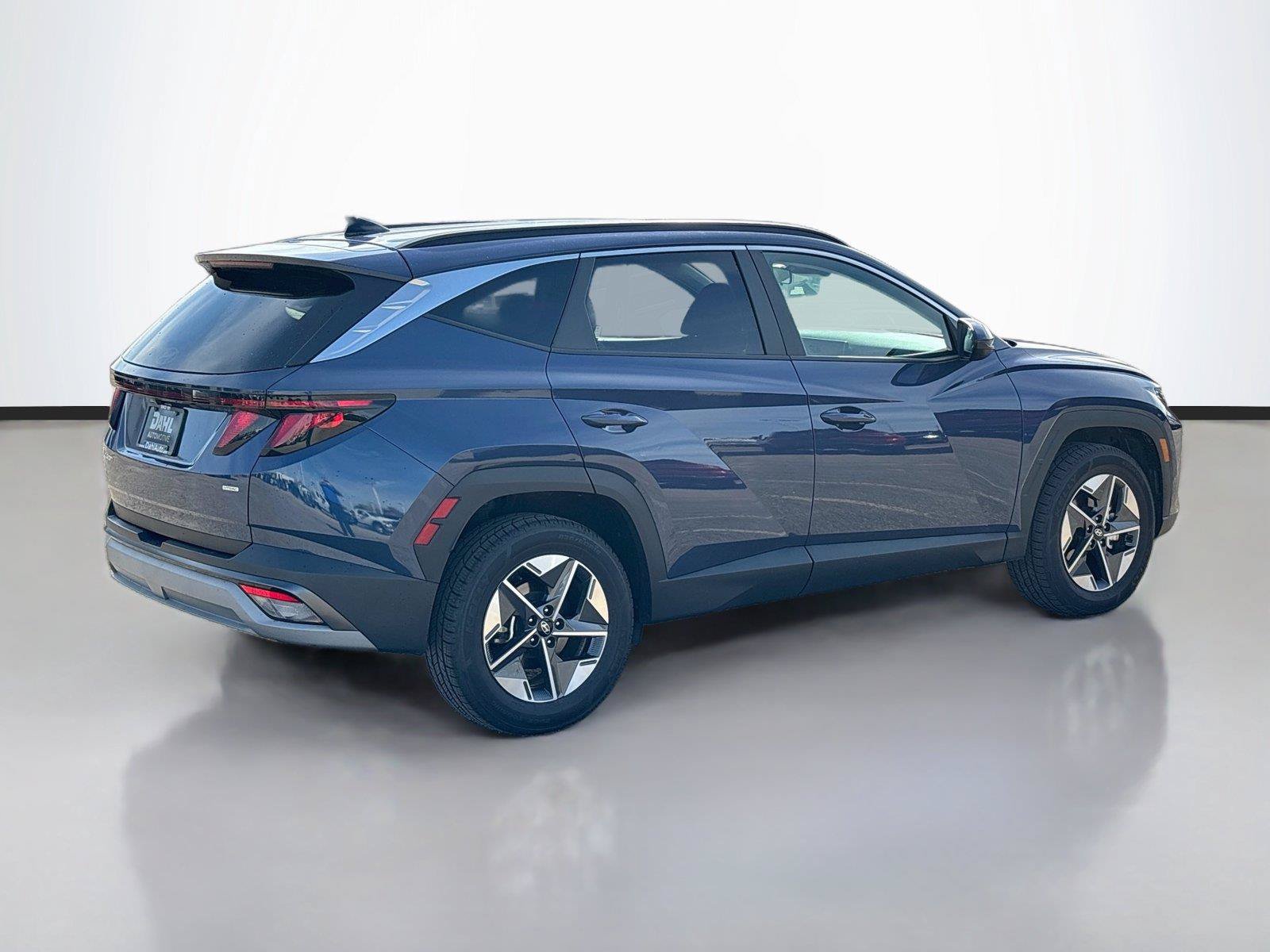 Certified 2025 Hyundai Tucson SEL AWD/4WD image 13