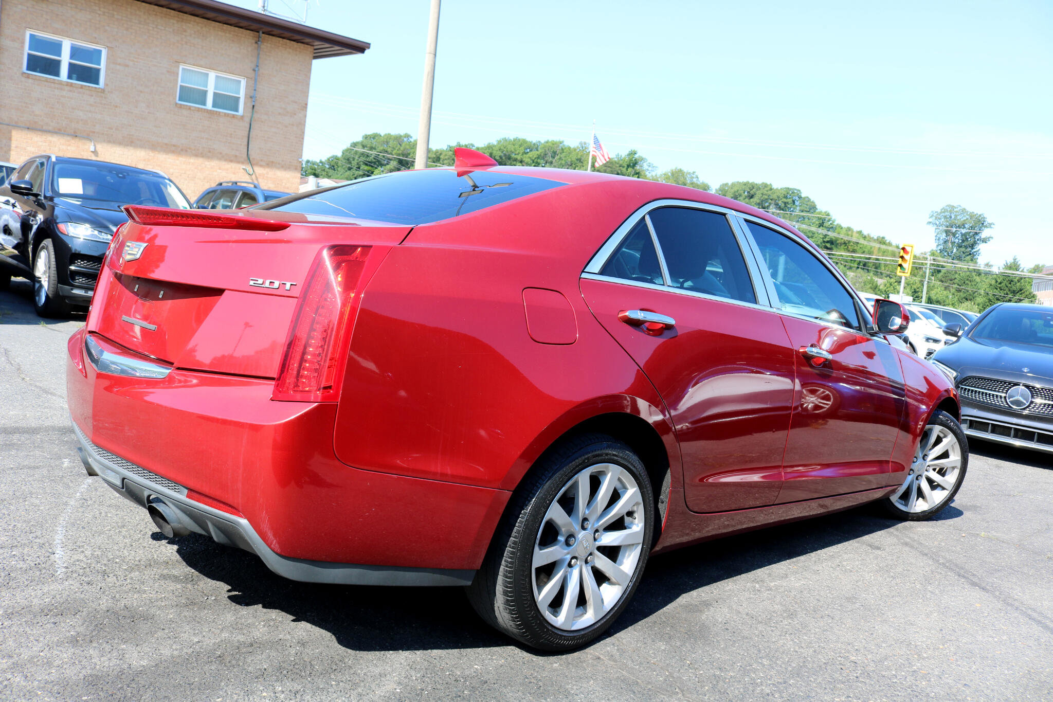 Used 2017 Cadillac ATS 2.0T AWD Sedan image 2