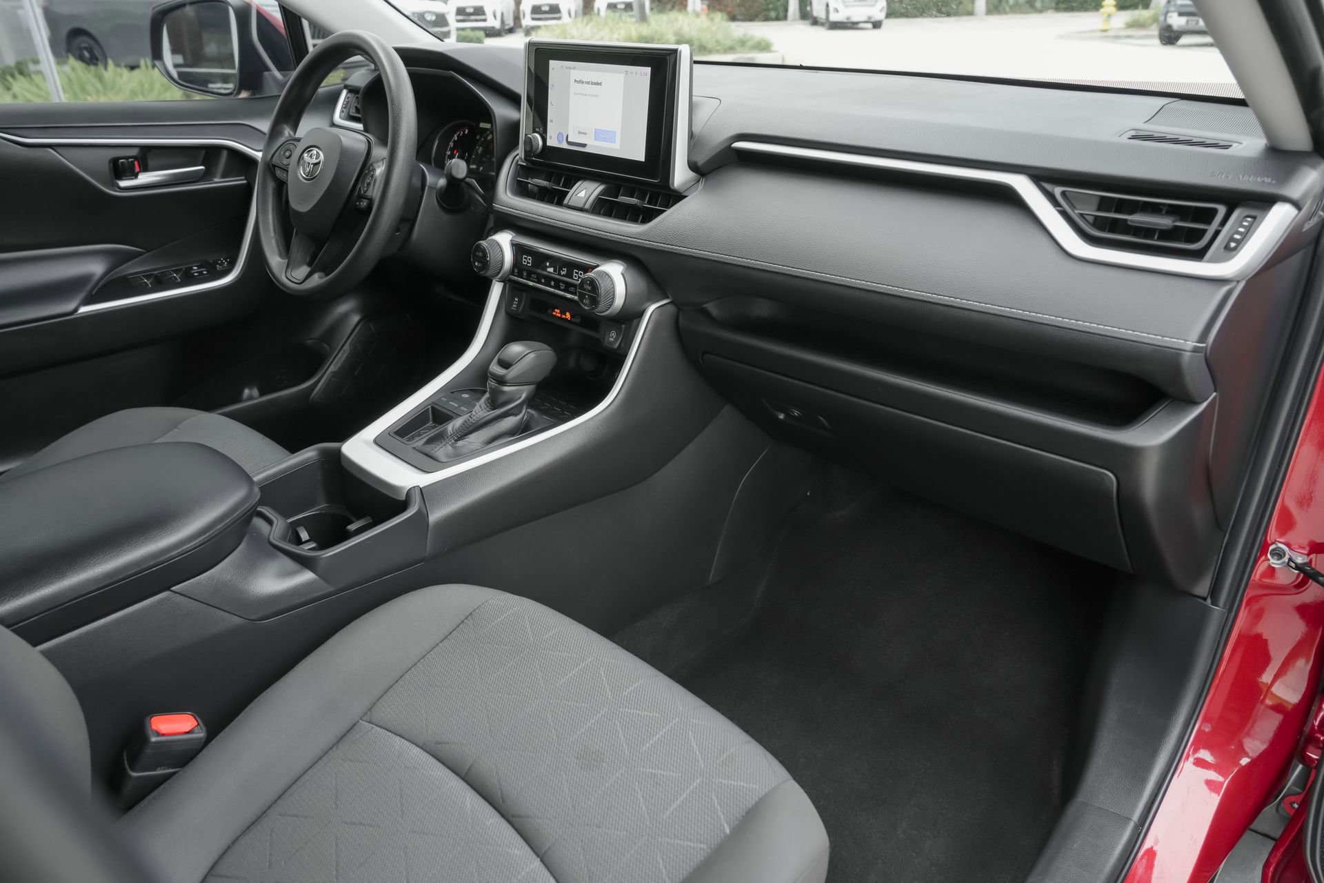 Used 2023 Toyota RAV4 XLE image 40