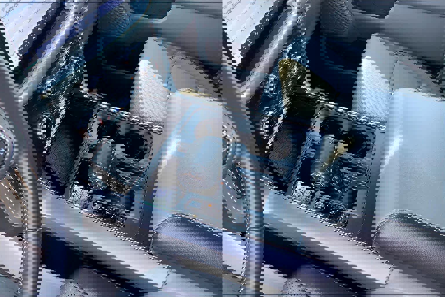 Certified 2022 Ford F150 Lariat w/ Equipment Group 502A High image 16