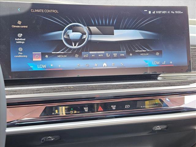 New 2026 BMW 740i w/ Premium Package RWD image 12