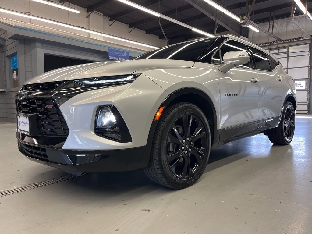 Used 2019 Chevrolet Blazer RS w/ Sun and Wheels Package image 3