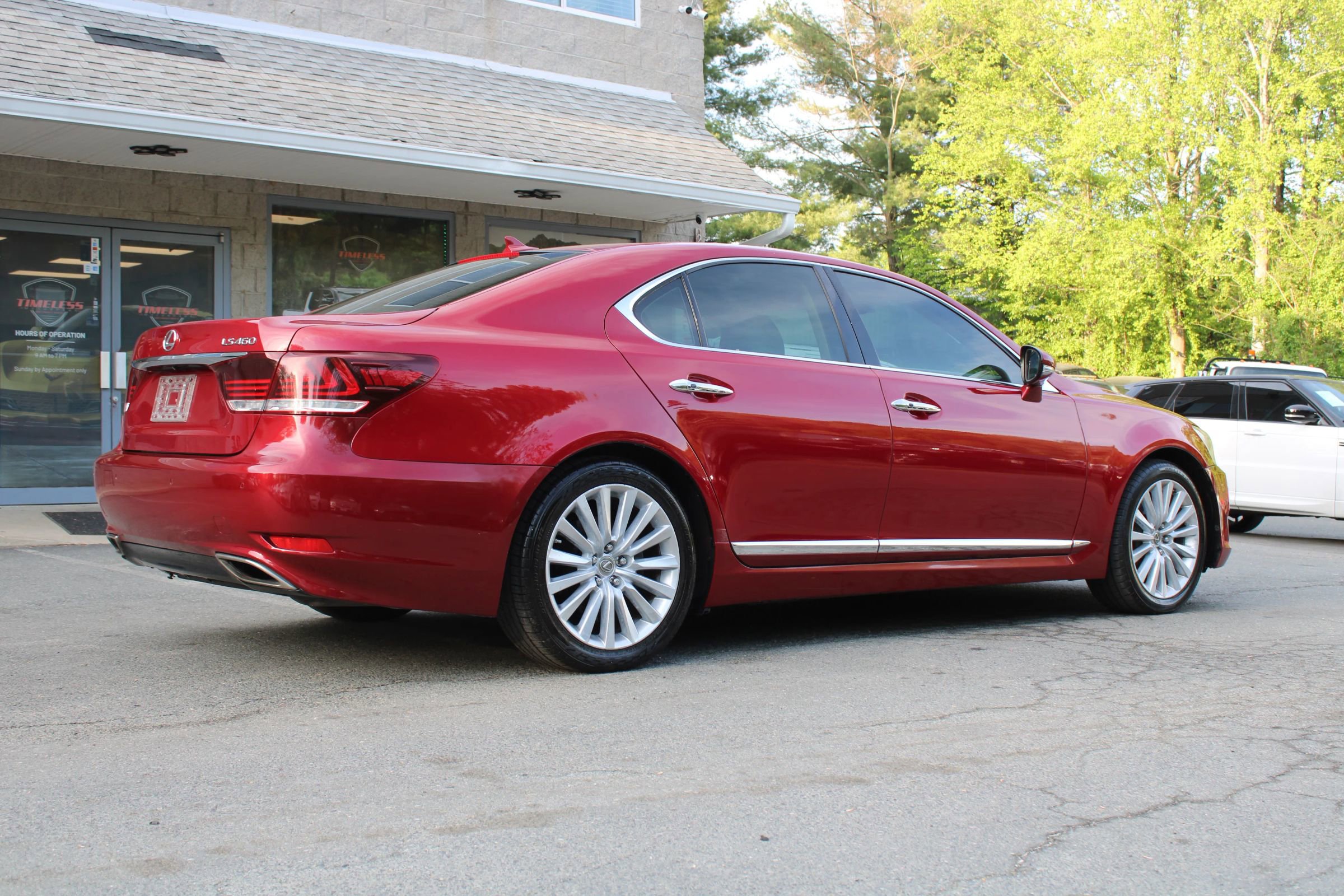 Used 2013 Lexus LS 460 w/ Comfort Pkg RWD image 6