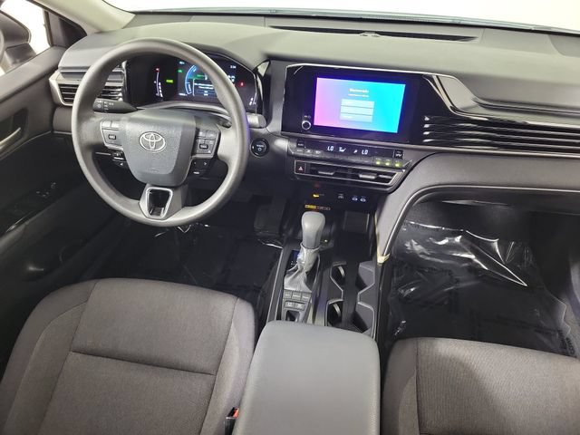 Used 2025 Toyota Camry LE FWD image 15