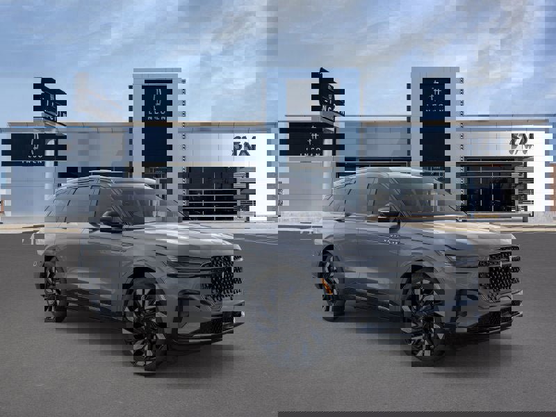 New 2025 Lincoln Nautilus Reserve w/ Jet Appearance Package image 7