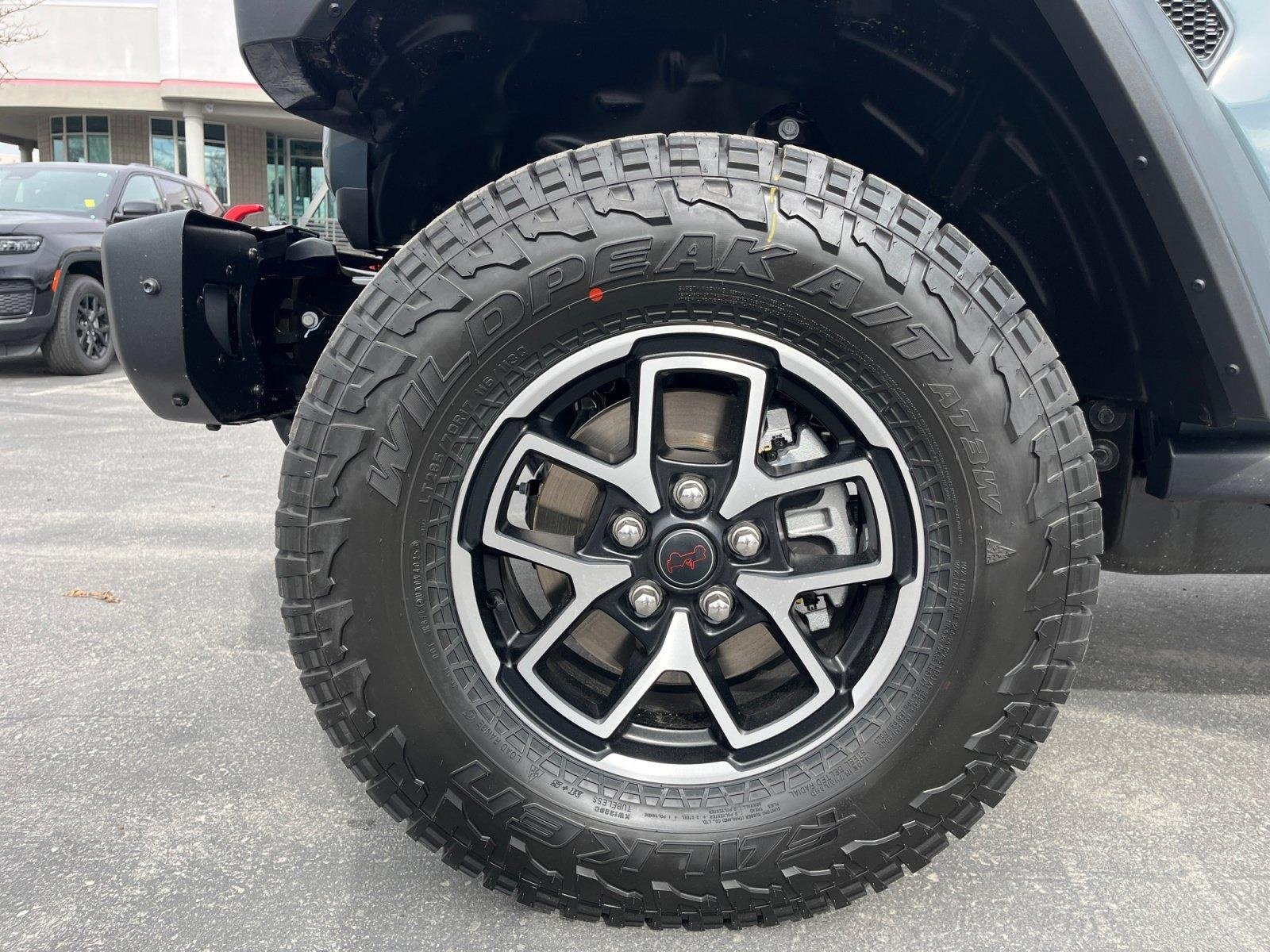 New 2026 Jeep Gladiator Rubicon w/ Steel Bumper Group AWD/4WD image 10