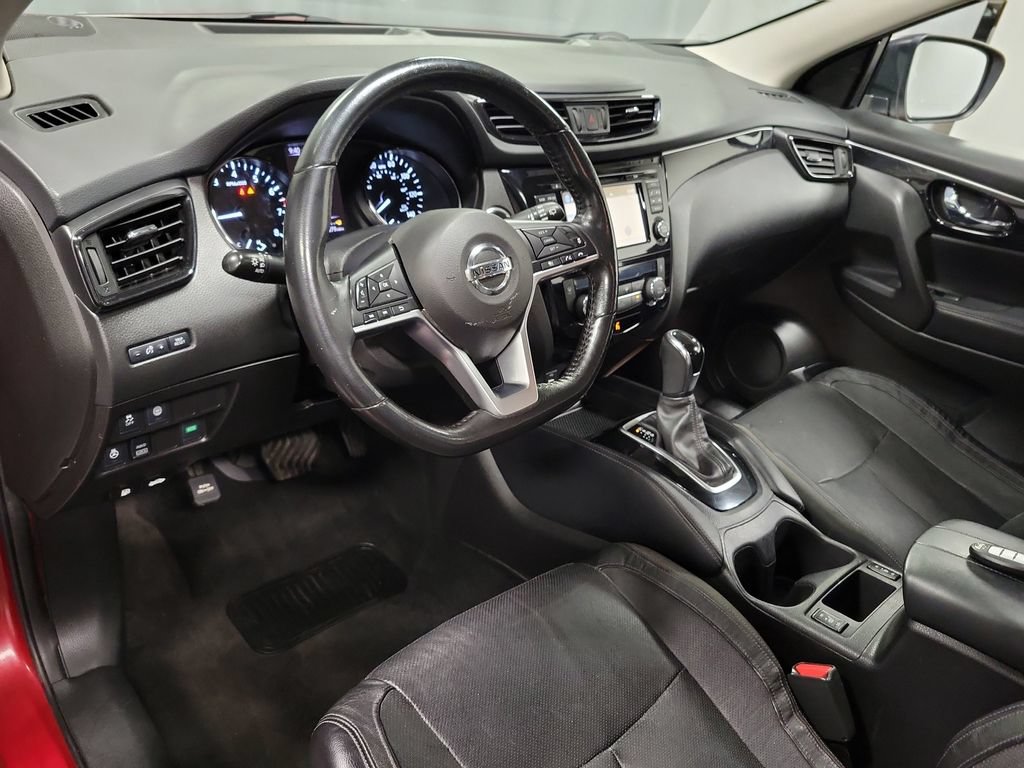 Used 2018 Nissan Rogue Sport SL w/ SL Premium Package AWD/4WD image 18