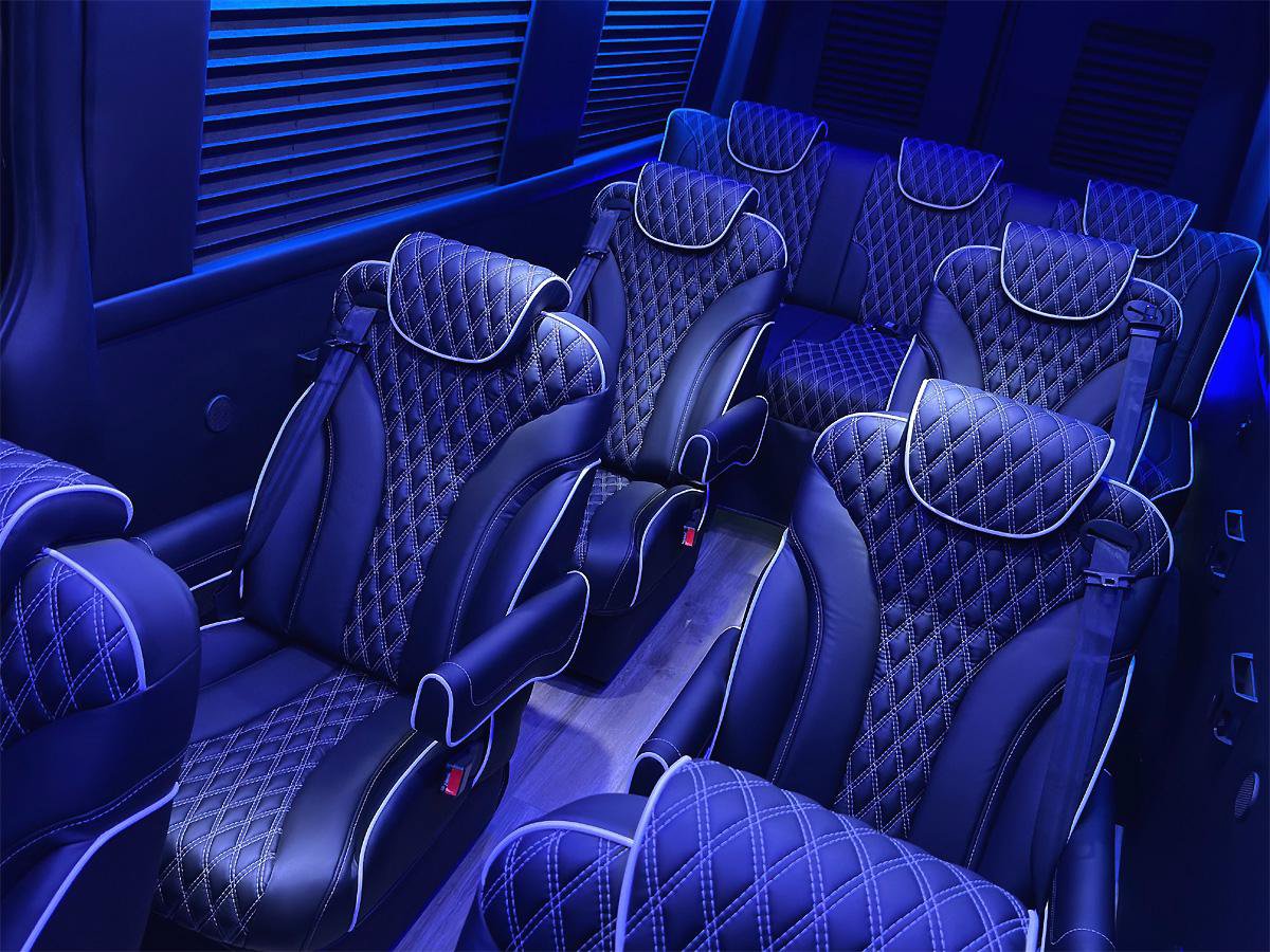 Used 2026 Mercedes-Benz Sprinter 2500 image 3