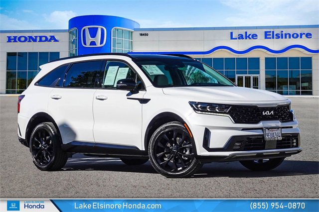 Used 2023 Kia Sorento SX