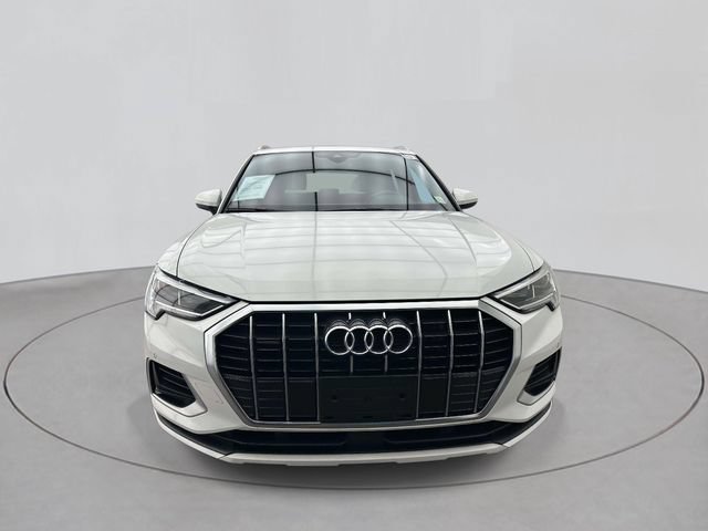 Certified 2023 Audi Q3 2.0T Premium w/ Convenience Package AWD/4WD image 6