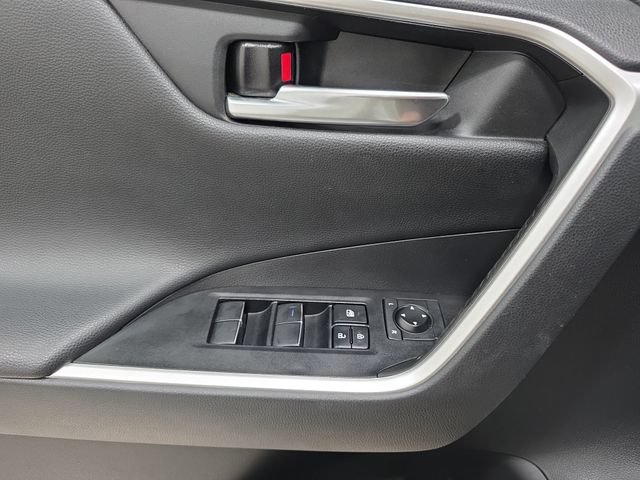 Certified 2021 Toyota RAV4 XSE AWD/4WD image 25