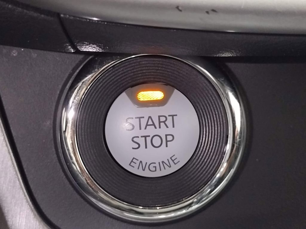 Used 2022 Nissan Murano S image 22