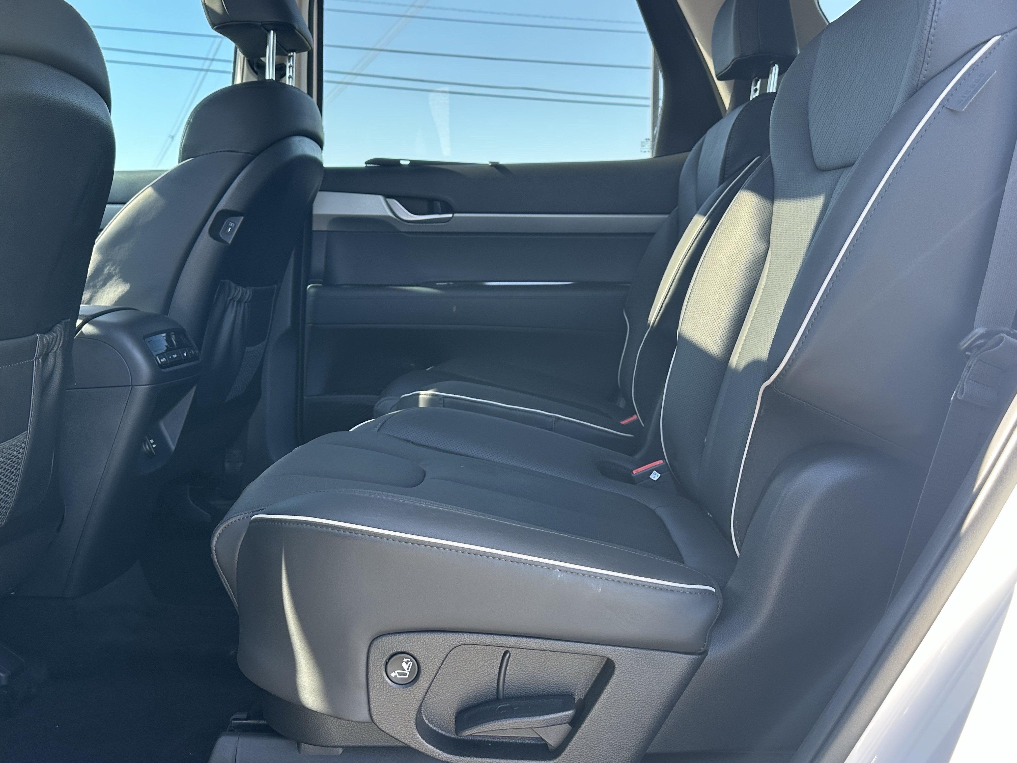 Used 2025 Hyundai Palisade XRT FWD image 19