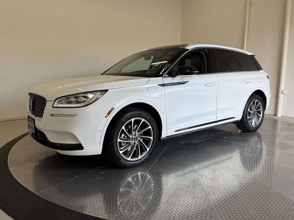 Used 2022 Lincoln Corsair Grand Touring w/ Elements Technology Bundle AWD/4WD image 1